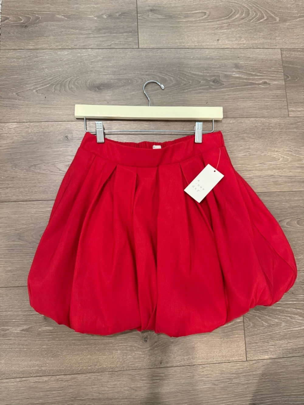 a new day Red Pleated Bubble Hem Mini Skirt